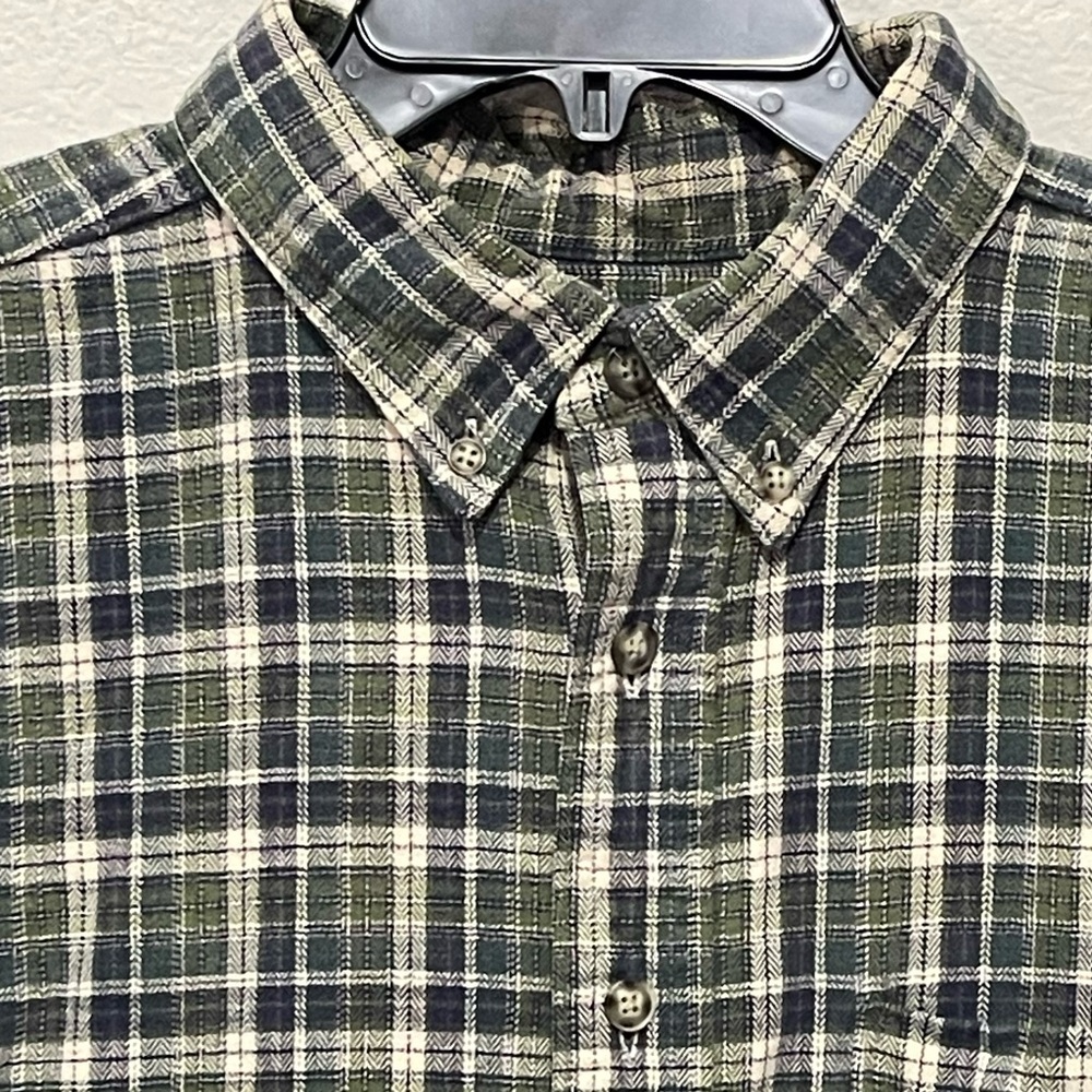 LL Bean Men’s Flannel Shirt Long Sleeve Size XL with Chest Pocket Green Plaid